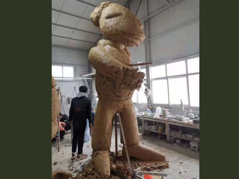 不锈钢卡通人物雕塑制作泥塑