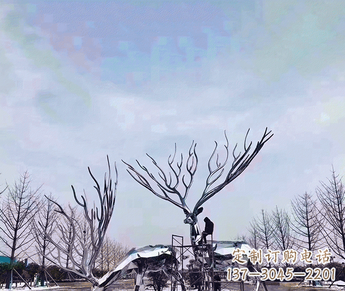 大型鹿群不-锈-钢-雕-塑-