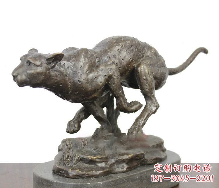 豹之美——铜雕艺术 豹之美——铜雕艺术
