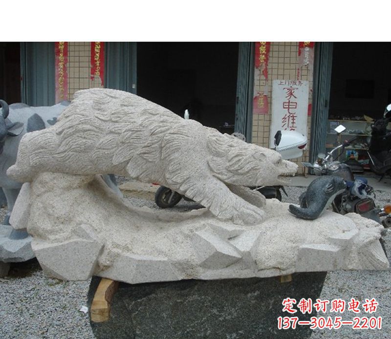 北极熊精灵精致细腻的雕塑装饰 北极熊精灵精致细腻的雕塑装饰
