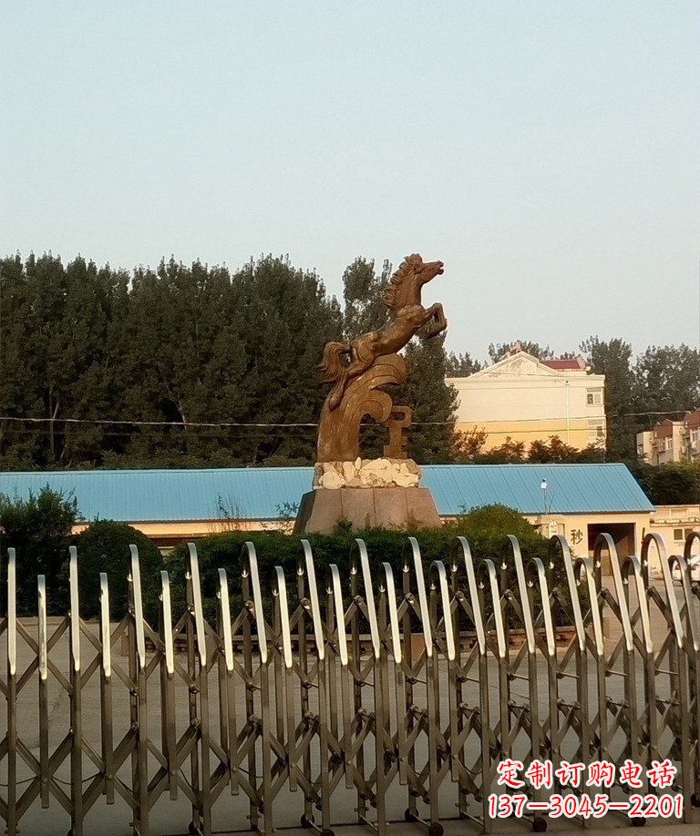 奔马企业景观铜雕