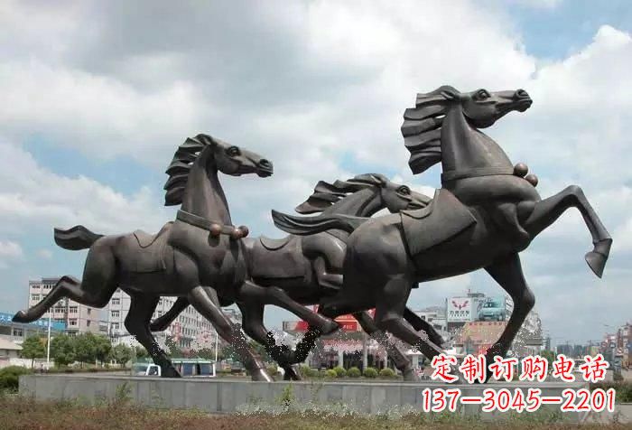 流动的马雕塑——给你的家居添彩