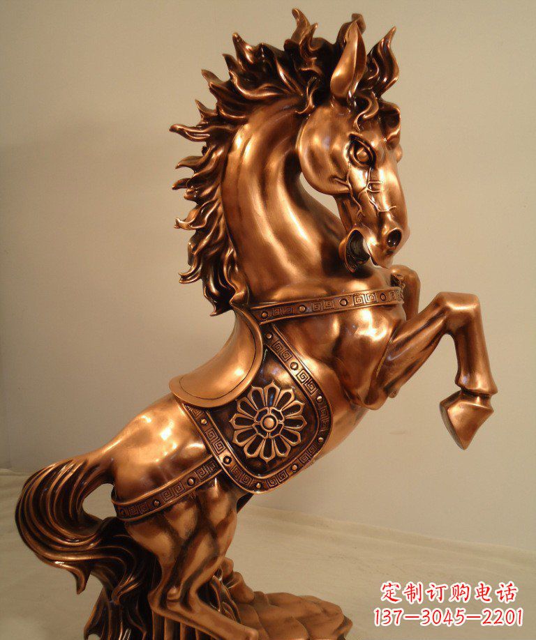 精美的仿铜马雕塑 精美的仿铜马雕塑