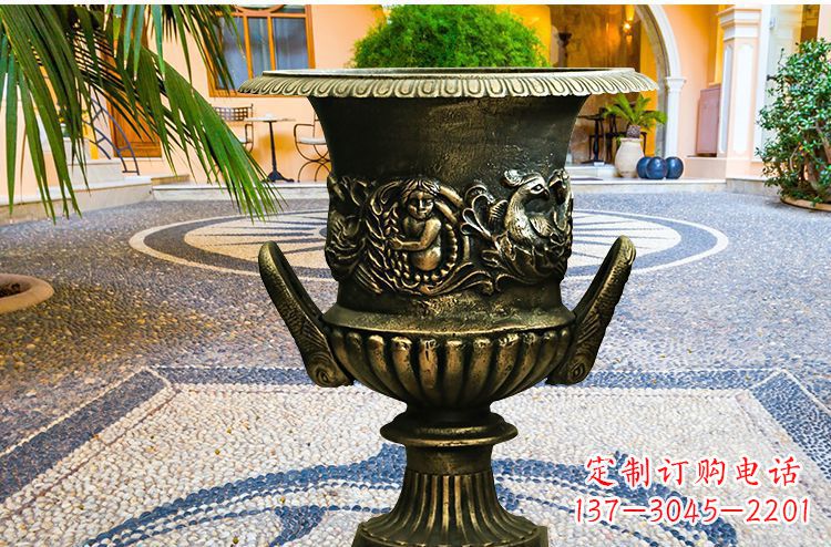 新品铜质花盆,添点现代精致 新品铜质花盆,添点现代精致