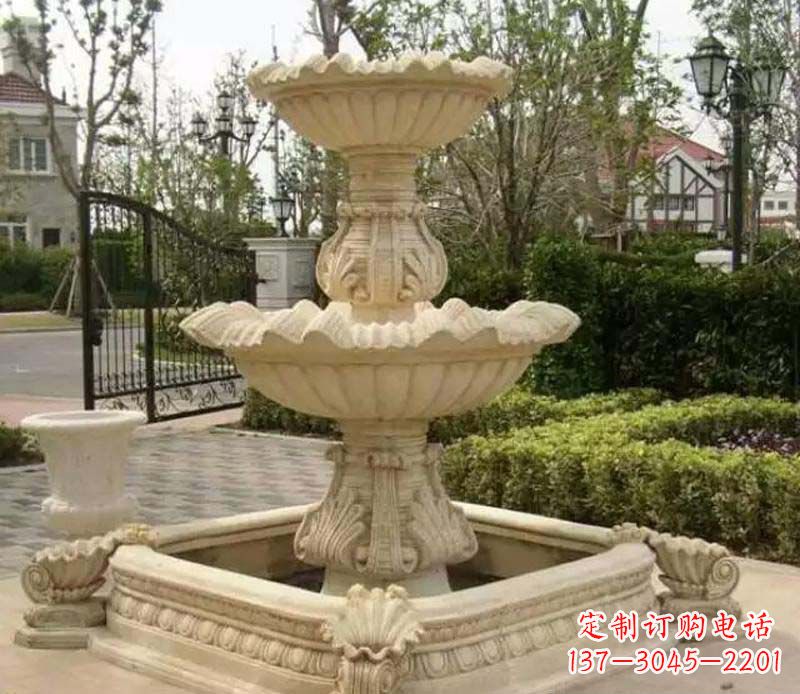 优雅精致的喷泉石雕 优雅精致的喷泉石雕
