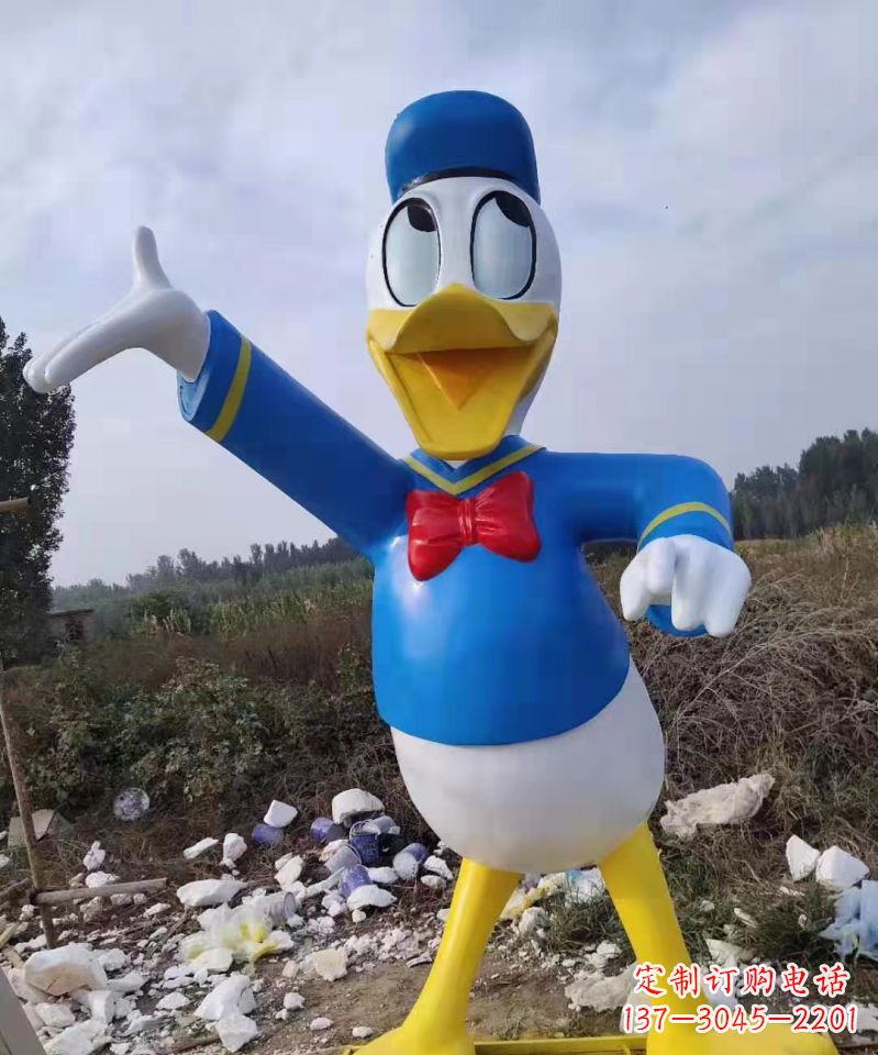玻璃昂卡通米奇雕塑