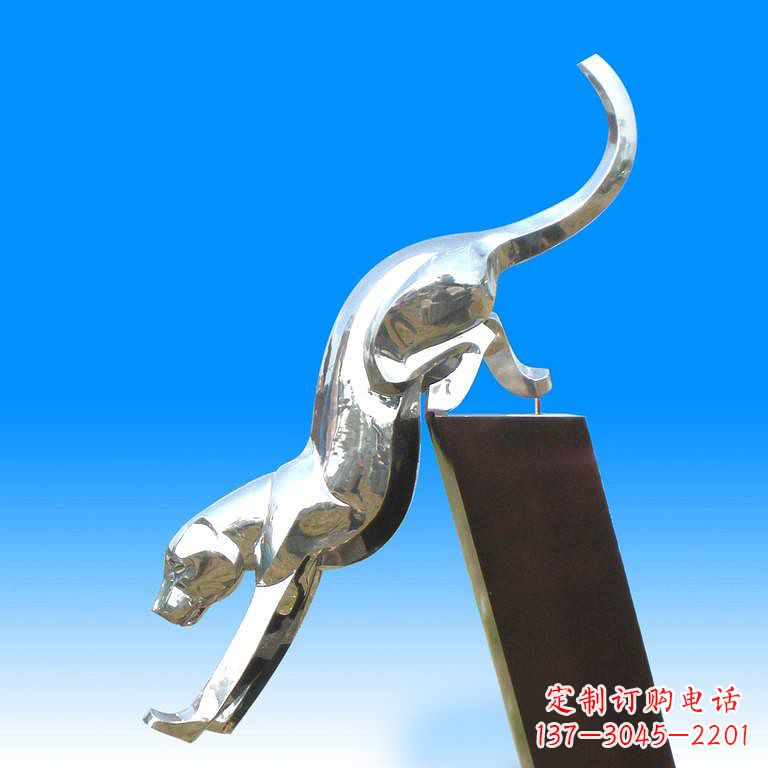 玻璃钢豹子雕塑