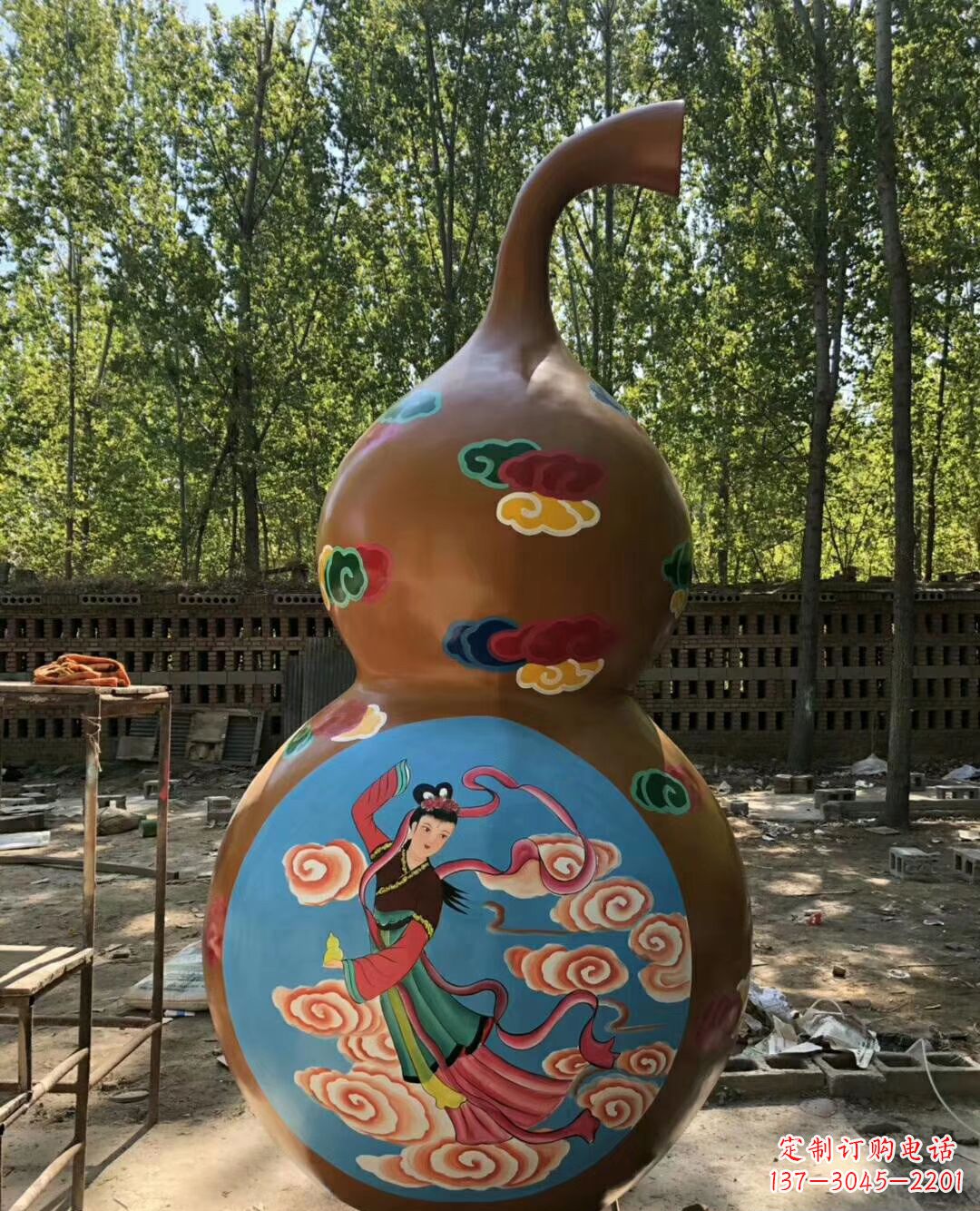 玻璃钢彩绘葫芦雕塑