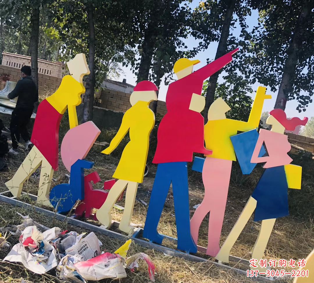 玻璃钢抽象逛街人物雕塑步行街景观雕塑