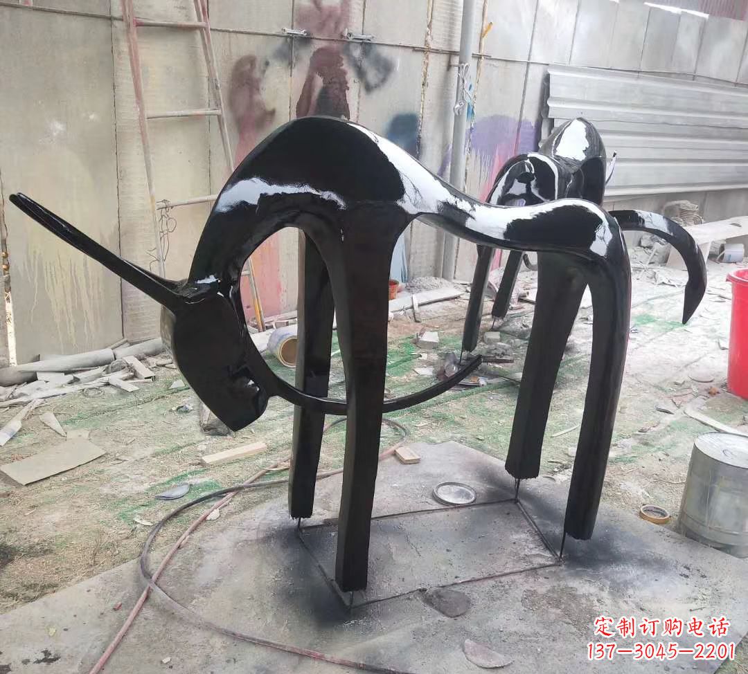玻璃钢抽象小鹿雕塑别墅庭院景观摆件