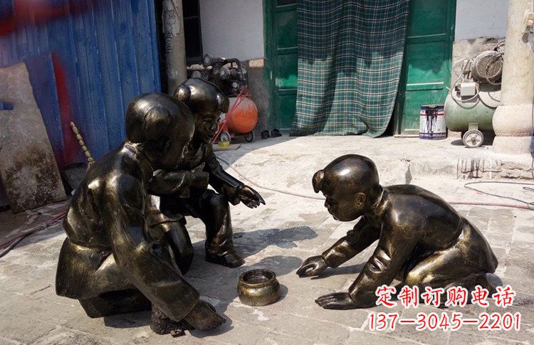 精美玻璃钢仿铜斗蛐蛐儿童雕塑 精美玻璃钢仿铜斗蛐蛐儿童雕塑