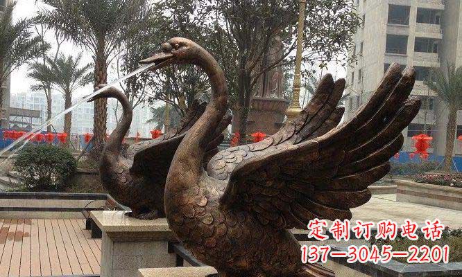 天鹅雕塑美丽的视觉盛宴 天鹅雕塑美丽的视觉盛宴