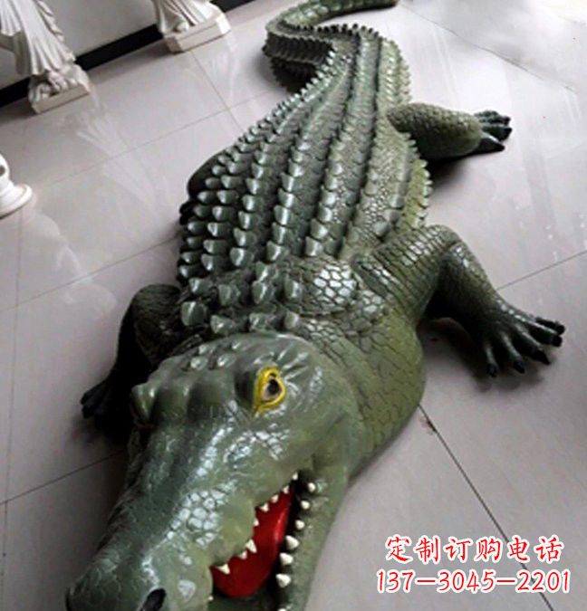 玻璃钢仿真鳄鱼