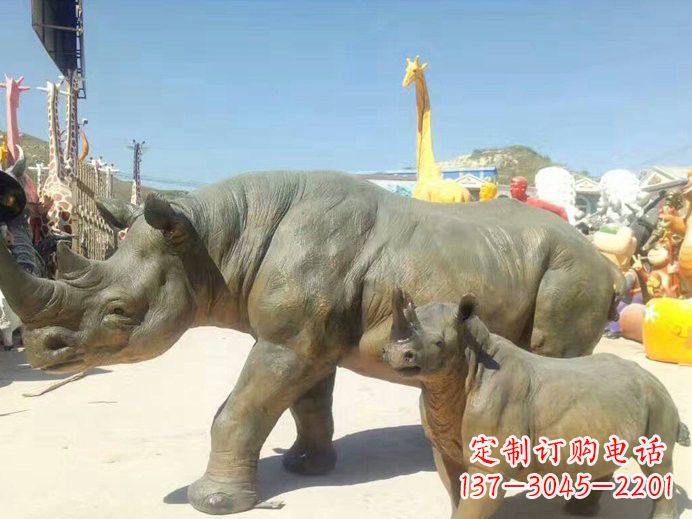 玻璃钢仿真犀牛