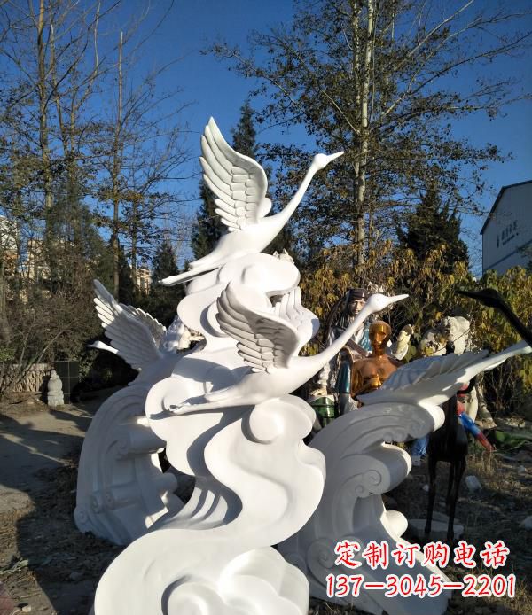玻璃钢公园海浪天鹅雕塑