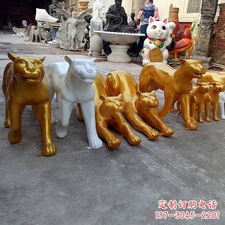 玻璃钢金钱豹雕塑-商场美陈动物雕塑摆件可改色改图案