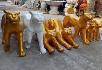 玻璃钢金钱豹雕塑，定制精美动物雕塑摆件