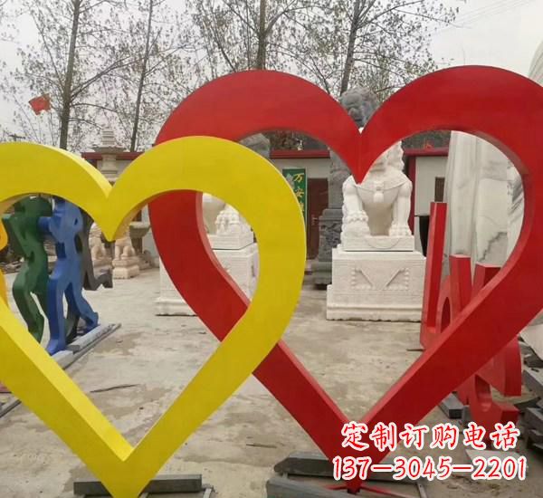 不锈钢爱心雕塑