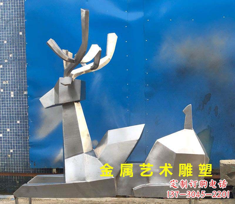 不锈钢别墅几何小鹿雕塑