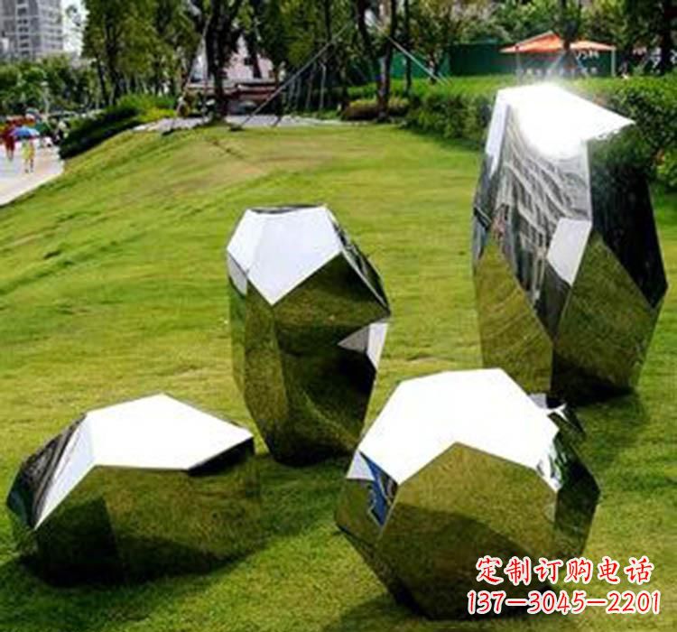 不锈钢不规则几何石块雕塑