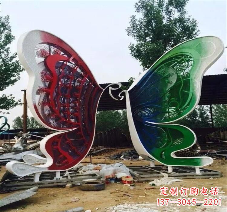 不锈钢彩绘蝴蝶雕塑