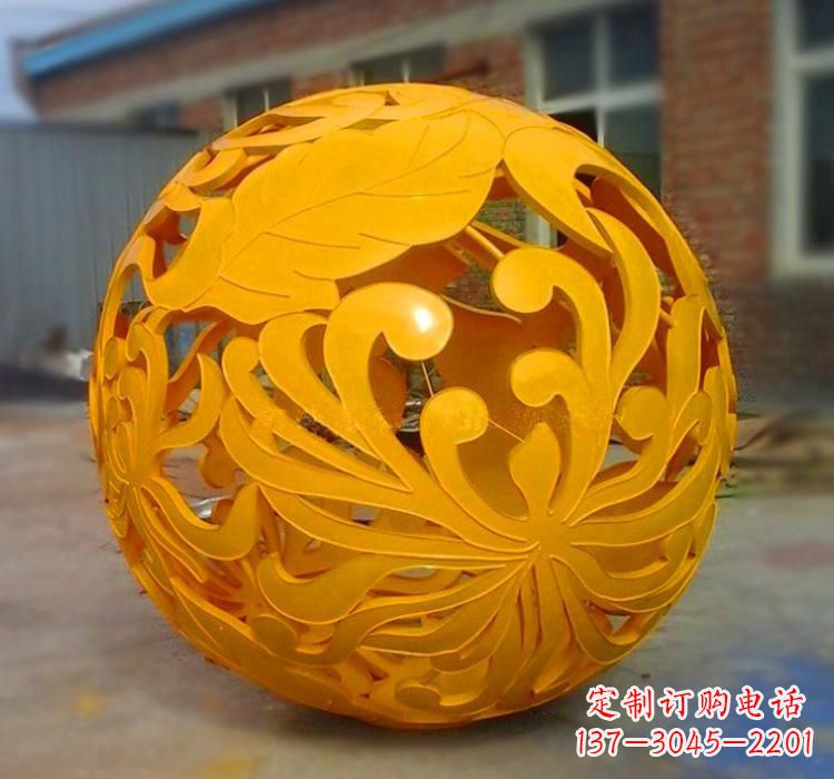 不锈钢彩色镂空球雕塑