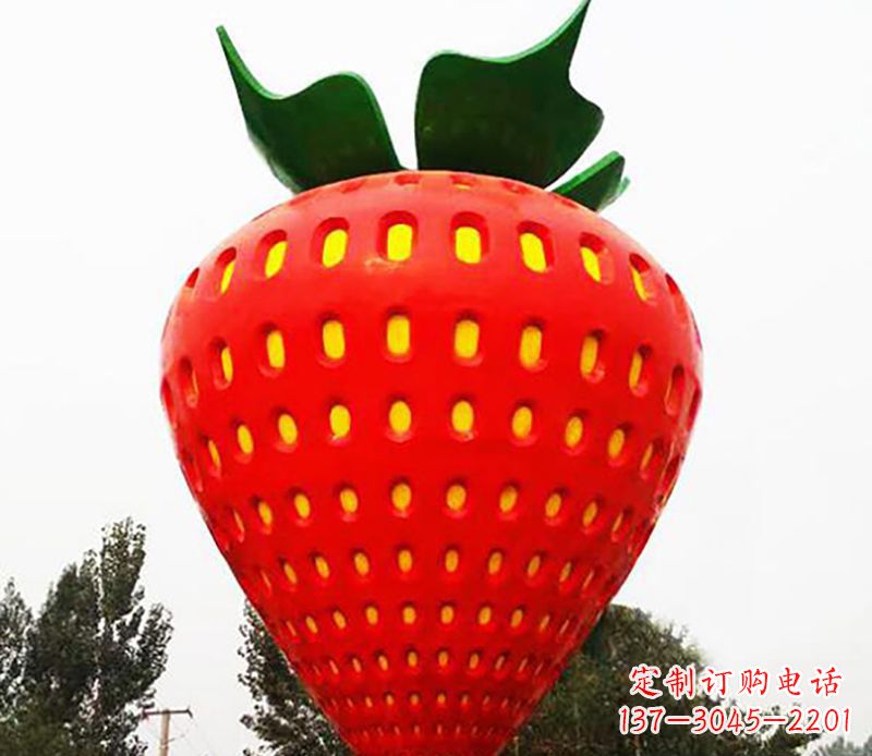 不锈钢草莓景观铜雕