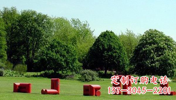 不锈钢草坪造型雕塑
