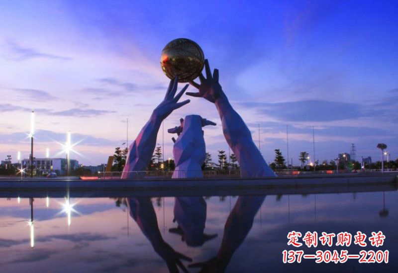 不锈钢/城市/地球-不锈钢城市手托地球雕塑 不锈钢/城市/地球-不锈钢城市手托地球雕塑
