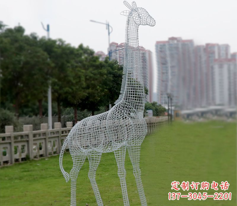 长颈鹿雕塑 - 不锈钢/城市/长颈鹿 长颈鹿雕塑 - 不锈钢/城市/长颈鹿