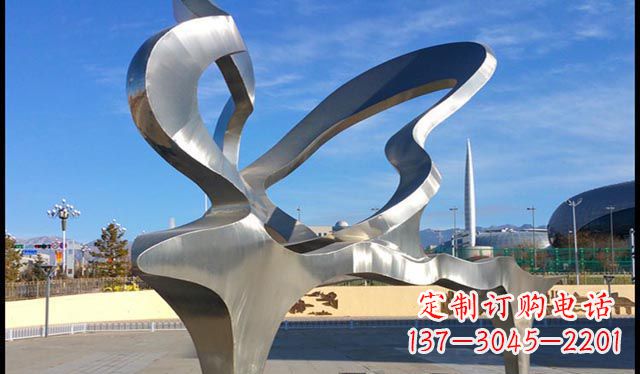 不锈钢抽象钢琴雕塑1