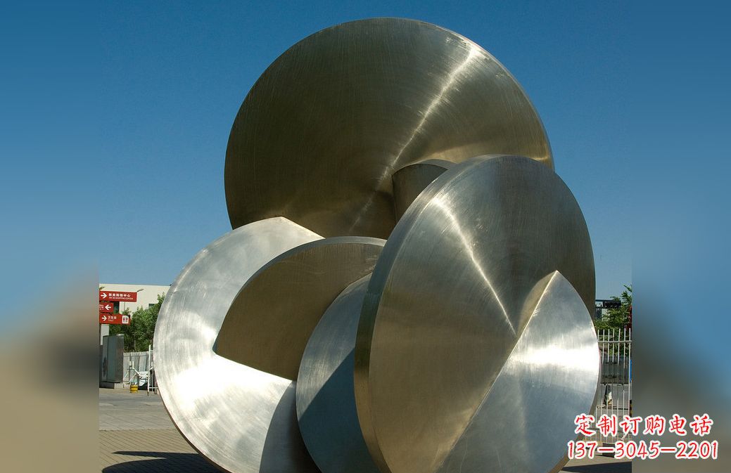不锈钢抽象光盘广场雕塑