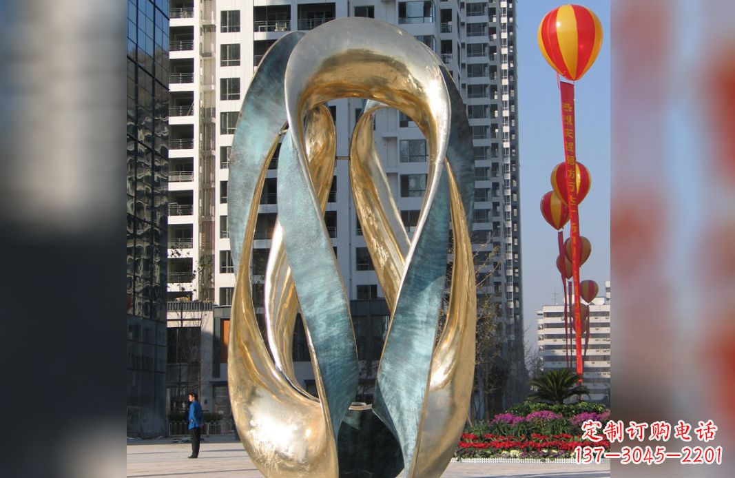 不锈钢抽象广场雕塑