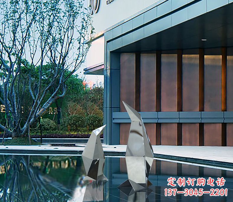 不锈钢抽象几何企鹅雕塑