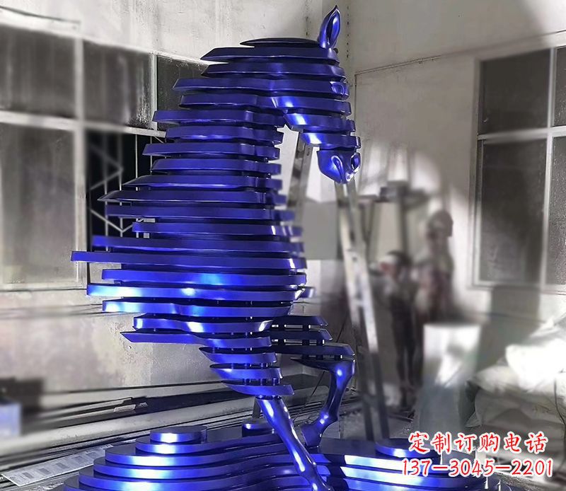 不锈钢抽象立体马雕塑