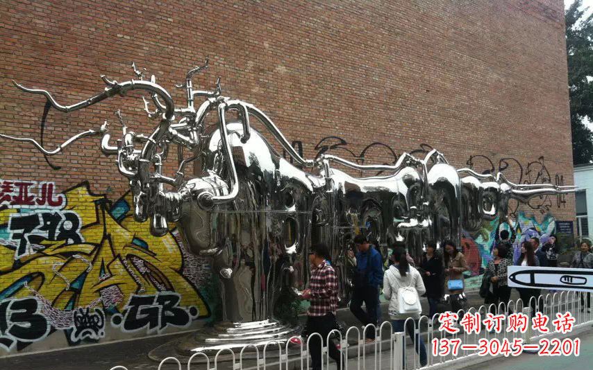 不锈钢抽象牛景观雕塑