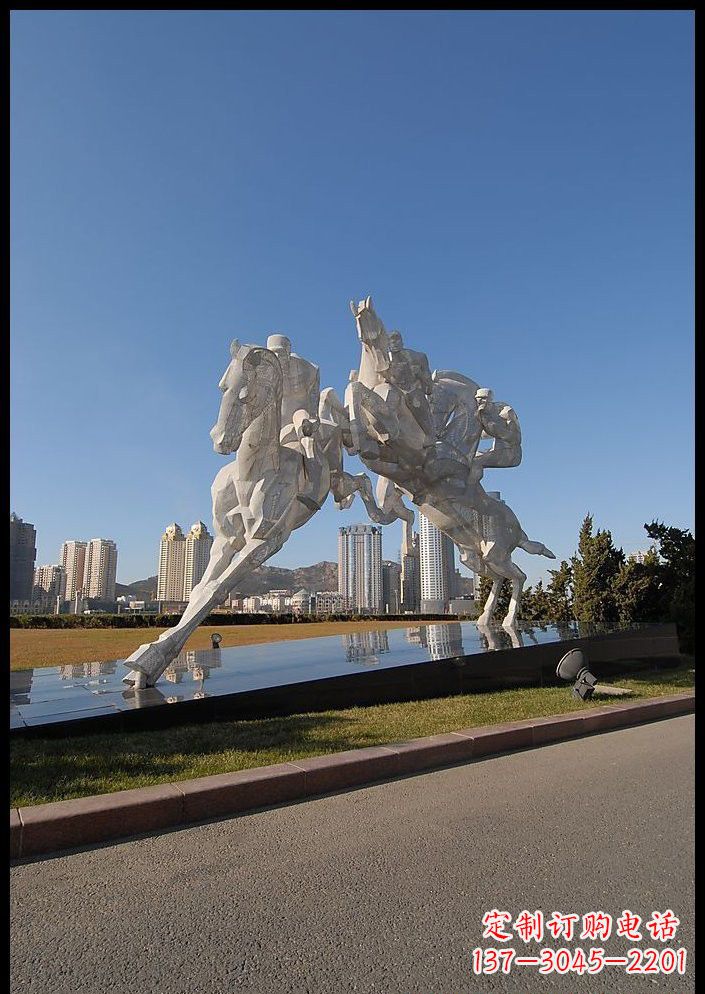 不锈钢/抽象/骑马/人物-不锈钢抽象骑马人物雕塑 不锈钢/抽象/骑马/人物-不锈钢抽象骑马人物雕塑