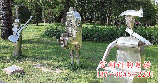 不锈钢抽象人物演奏雕塑1