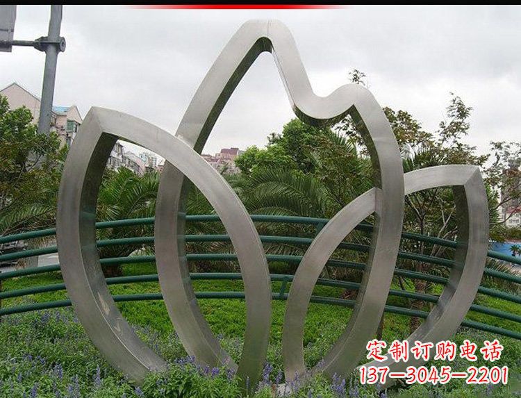 不锈钢抽象树叶雕塑2