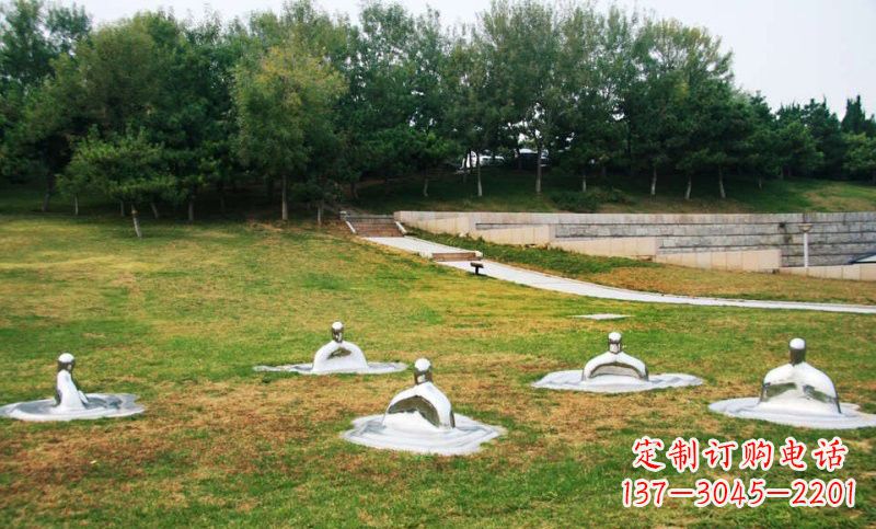 不锈钢抽象游泳人物雕塑