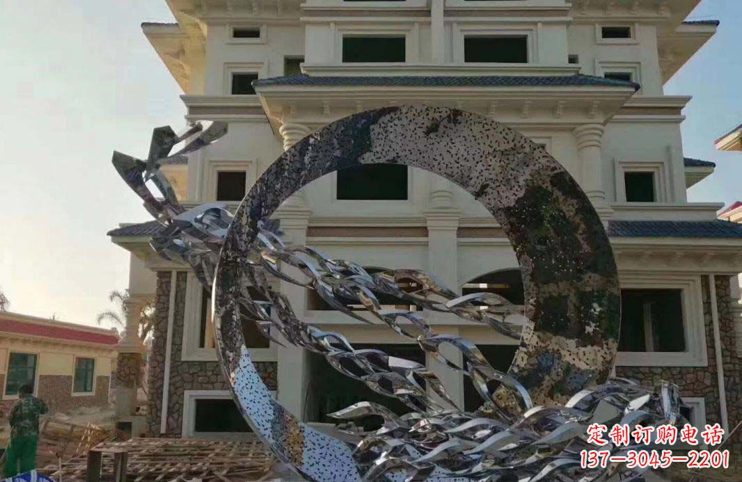 不锈钢抽象鱼群雕塑1