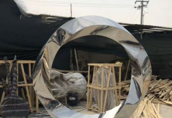 不锈钢抽象镜面圆环雕塑