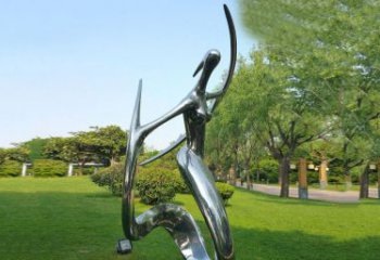 不锈钢美女雕塑给公园注入活力
