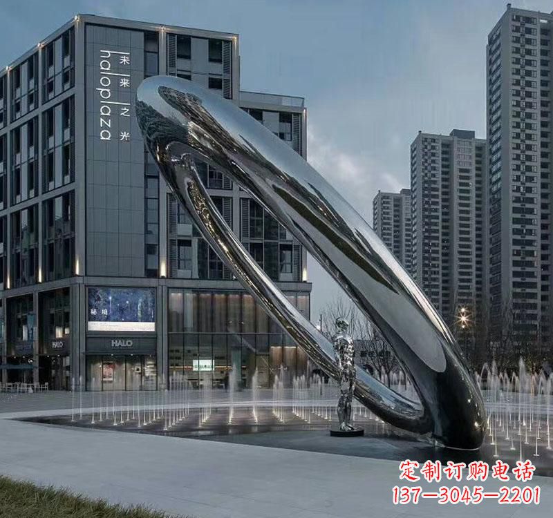 不锈钢抽象月亮雕塑