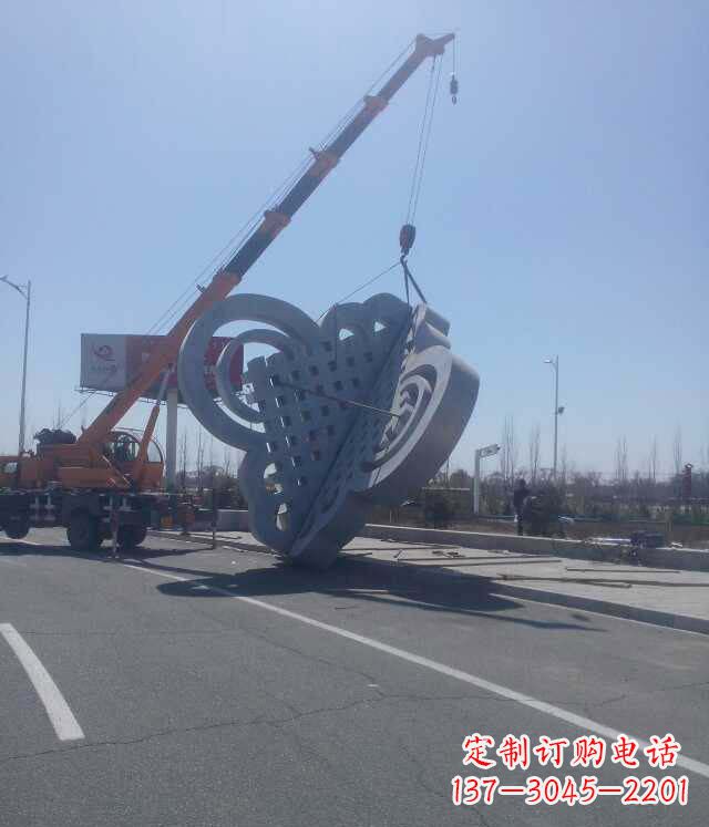 不锈钢抽象中国结造型雕塑