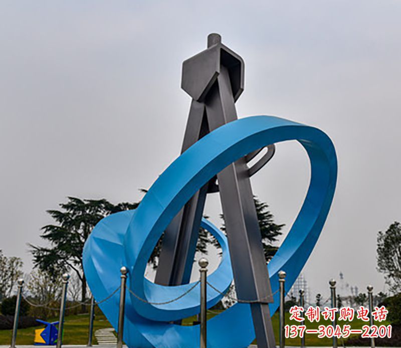 不锈钢创意圆规造型