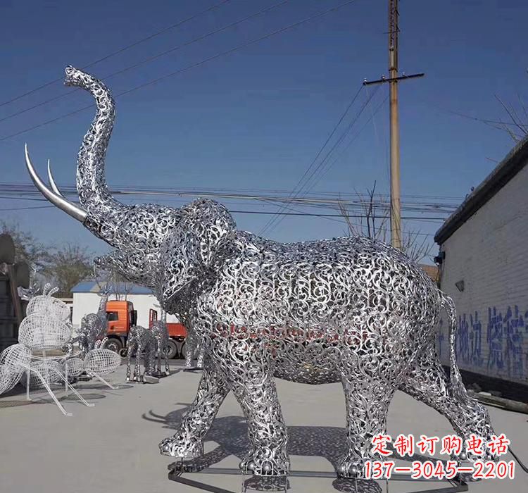 大象雕塑 - 不锈钢/大象 大象雕塑 - 不锈钢/大象