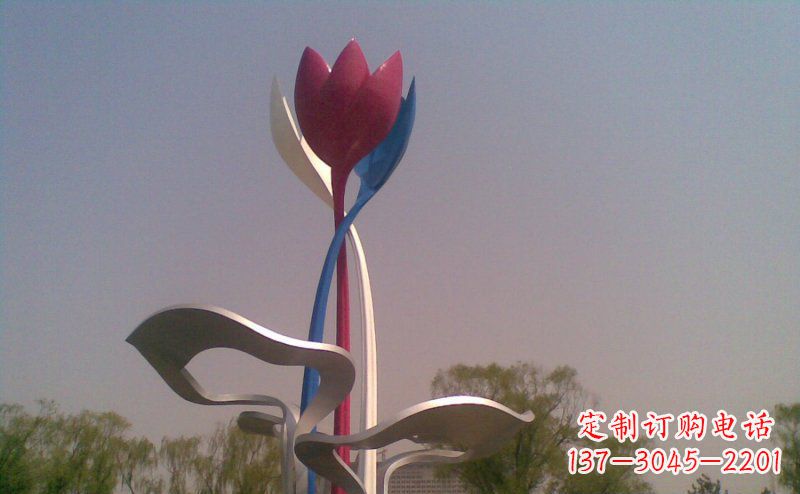 不锈钢大型抽象花朵雕塑