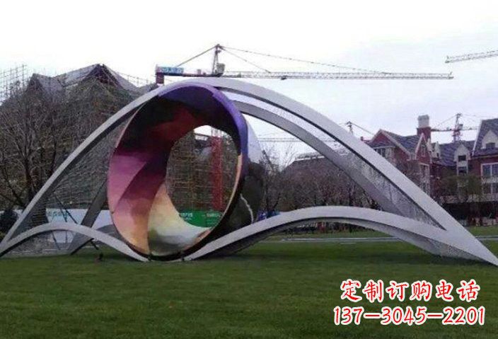不锈钢大型抽象眼睛雕塑