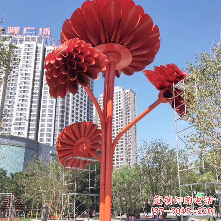 不锈钢大型花树雕塑-城市园林创意折纸效果雕塑